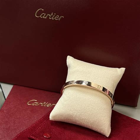 cartier 17 au750 price.